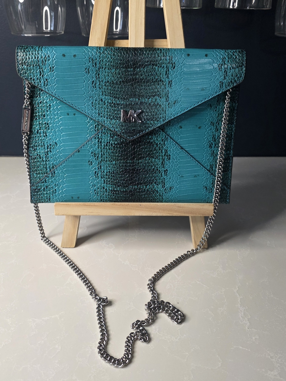 NEW W/O Tags Michael Kors Teal Snake-Embossed Envelope Crossbody Bag Leather